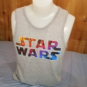 STAR WARS tank top.